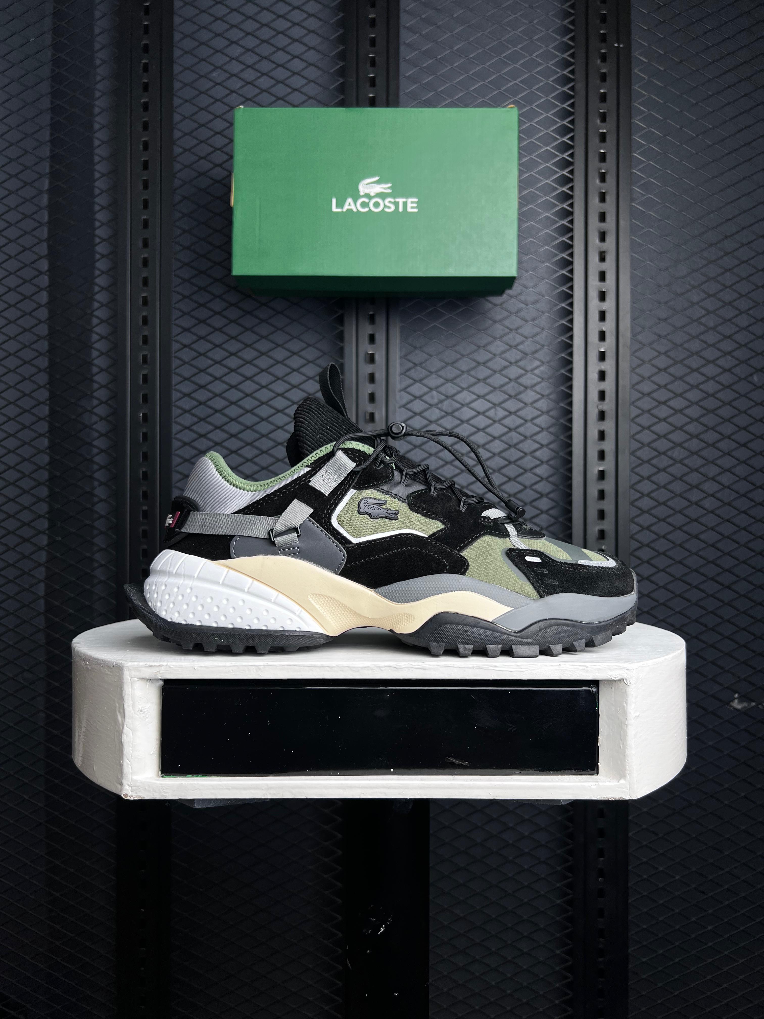 Lacoste L-guard Breaker